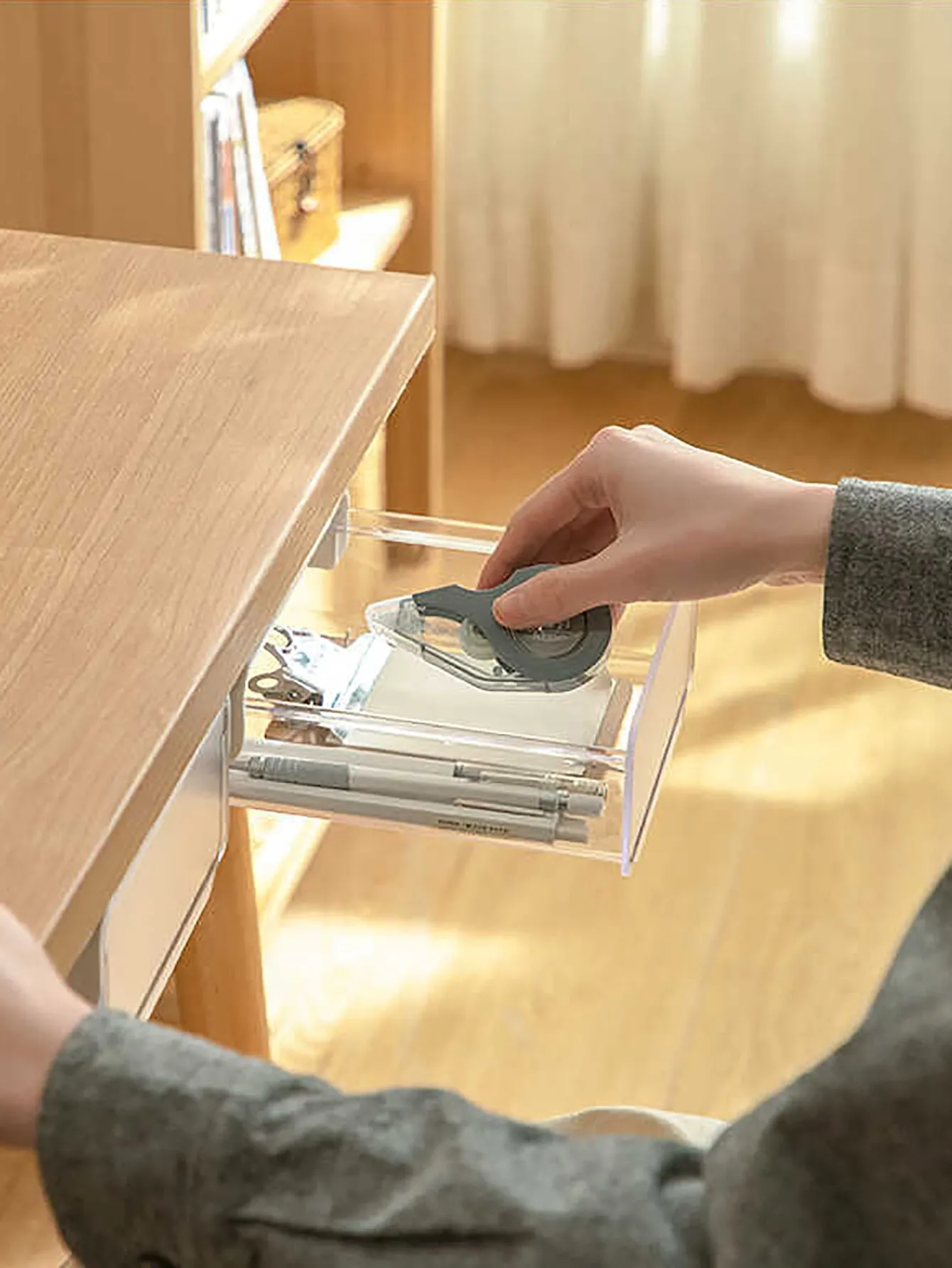 1pc Clear Under The Table Desk Storage Box