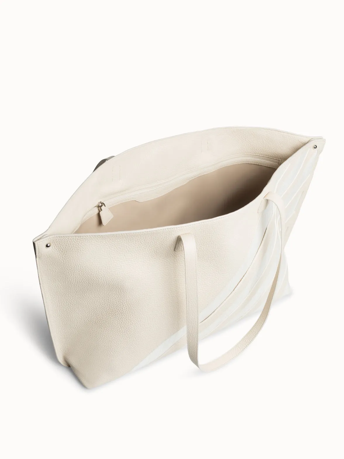 Ai Medium Shoulder Tote