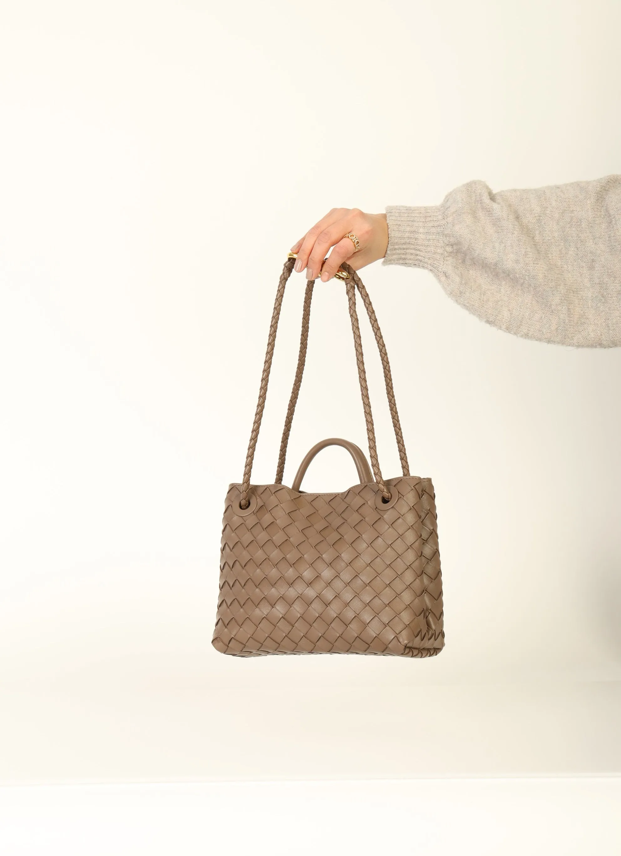 Bottega Veneta 2023 Intrecciato Small Andiamo