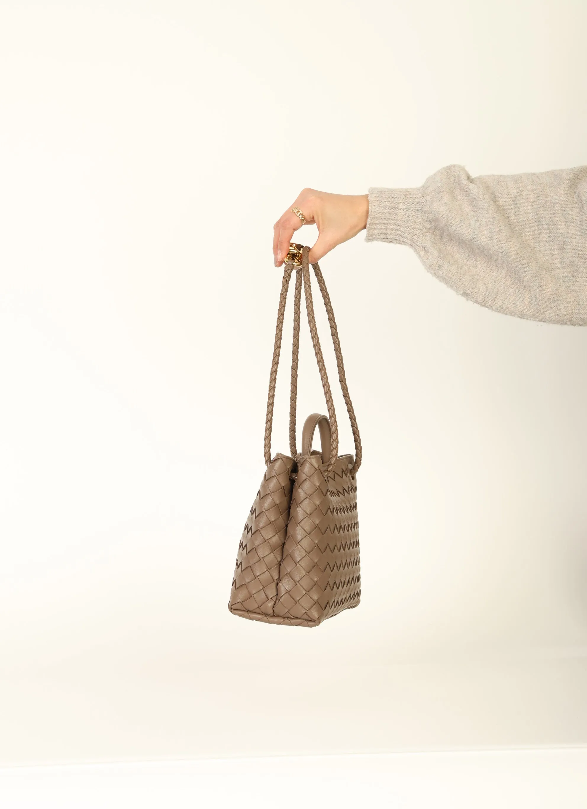 Bottega Veneta 2023 Intrecciato Small Andiamo