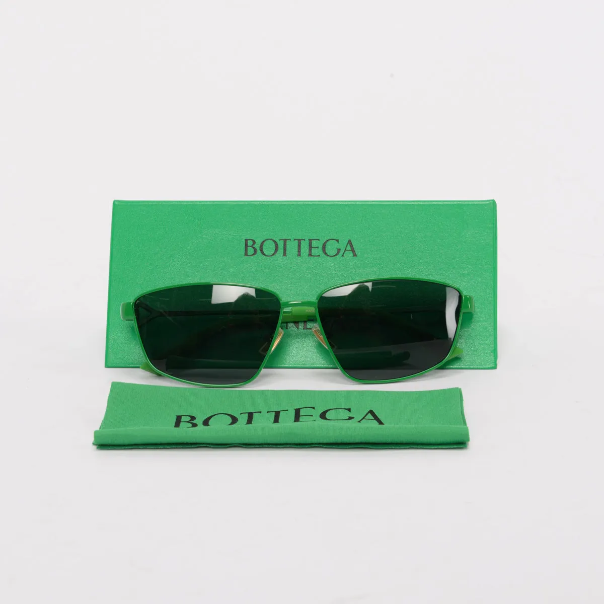 Bottega Veneta Green Turn Sunglasses