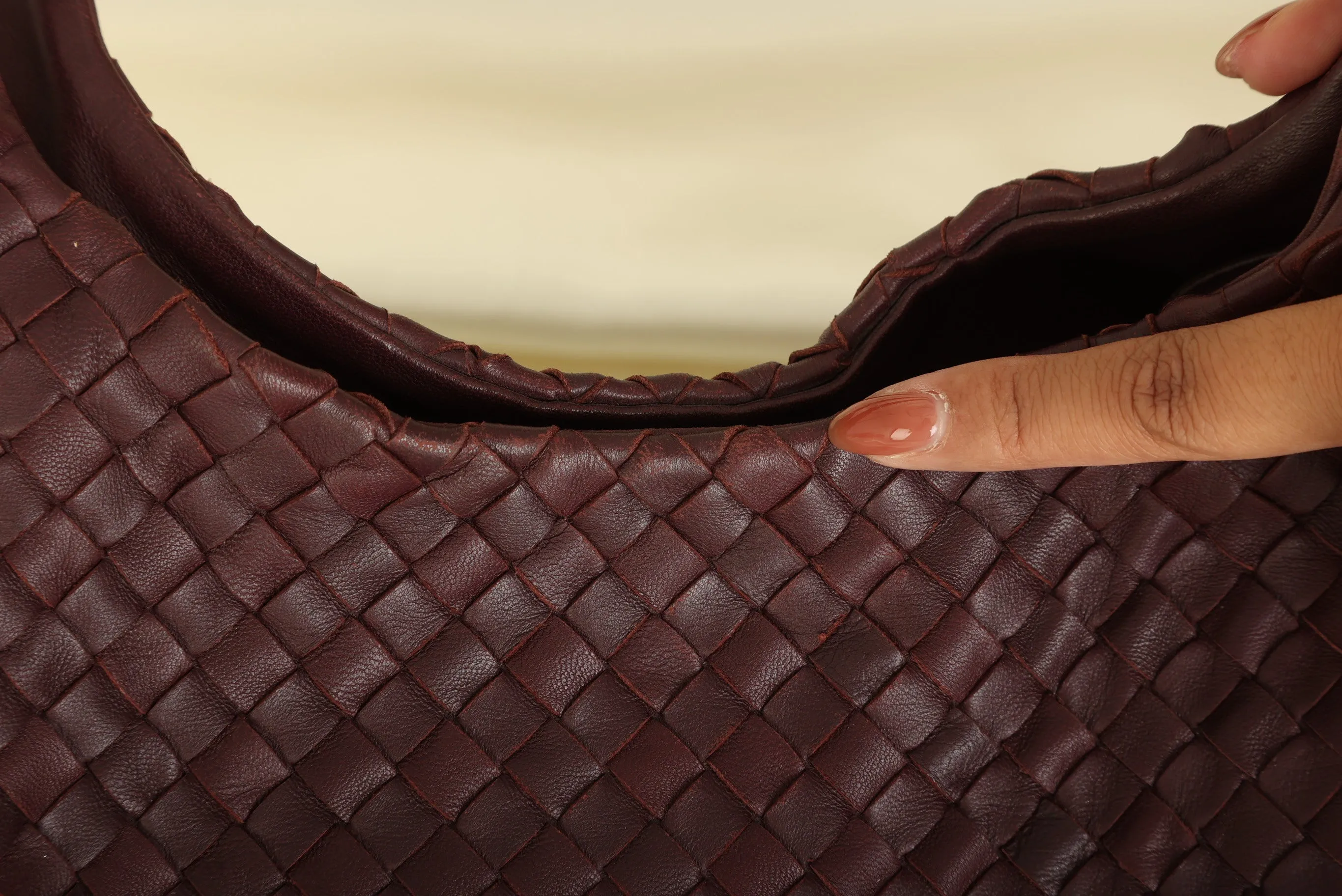 Bottega Veneta Intrecciato Campana Hobo