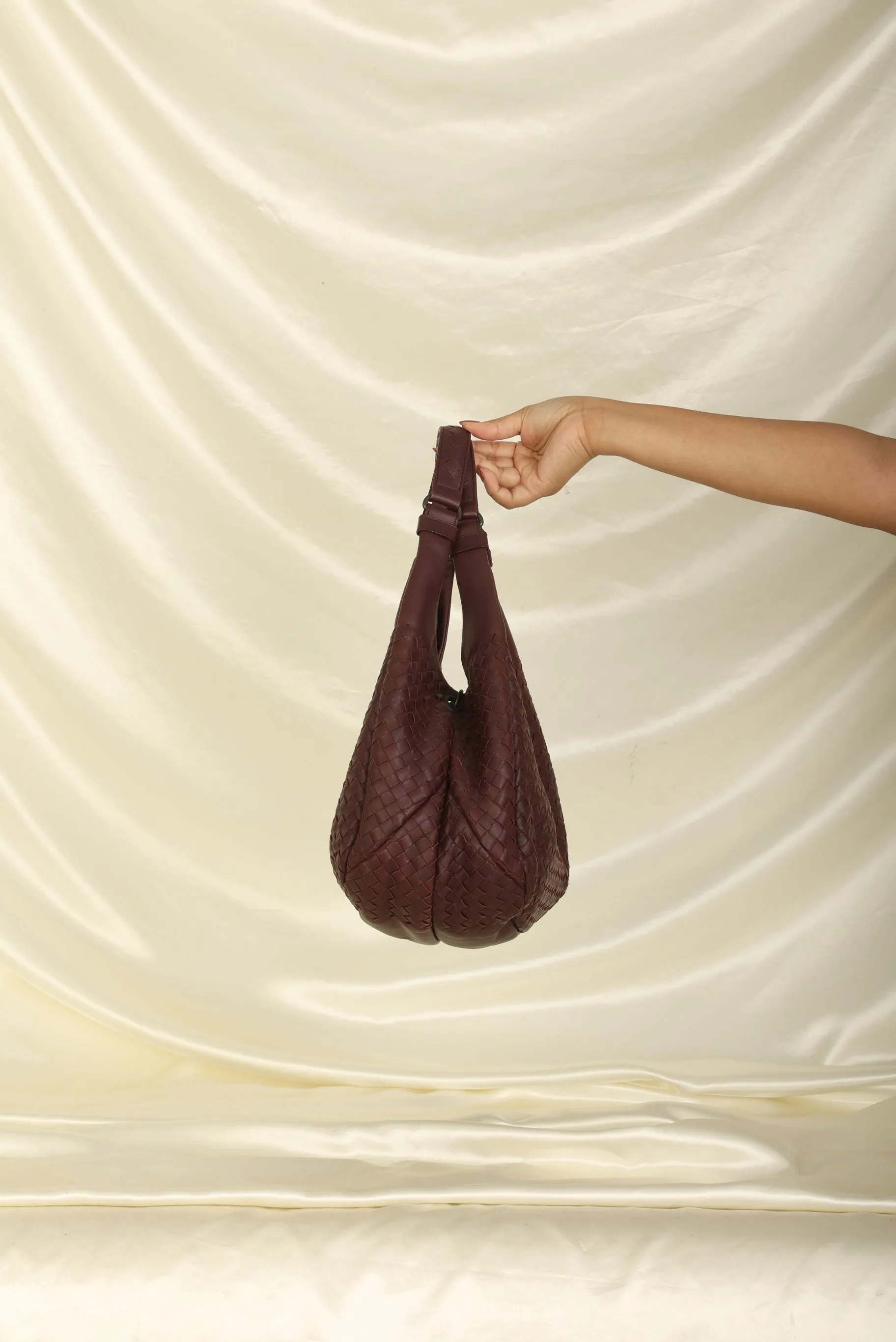 Bottega Veneta Intrecciato Campana Hobo