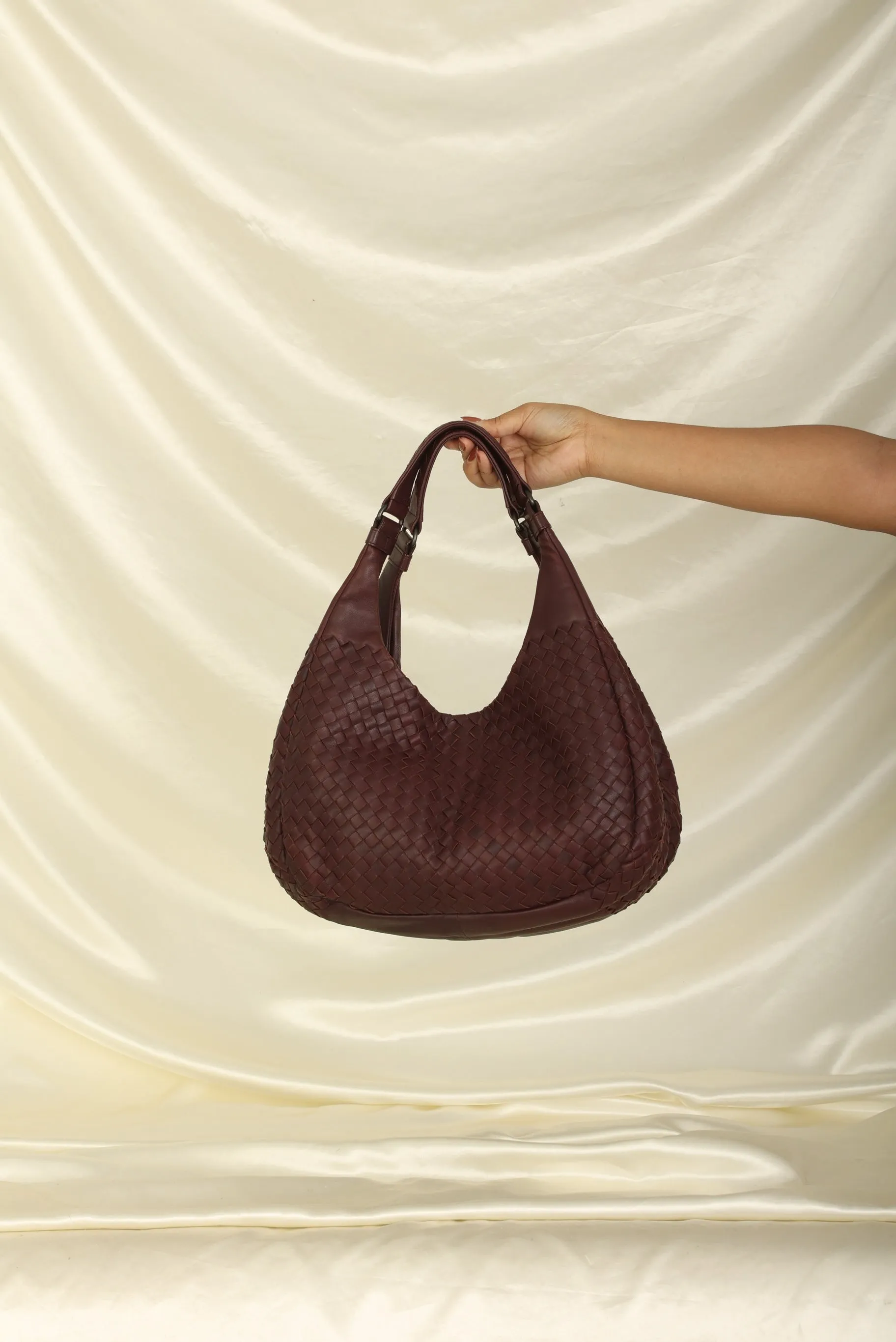 Bottega Veneta Intrecciato Campana Hobo