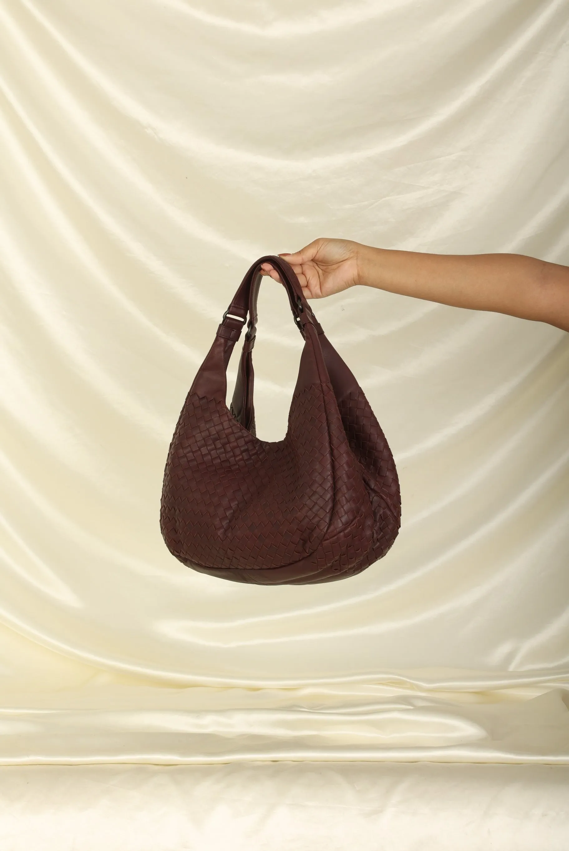 Bottega Veneta Intrecciato Campana Hobo