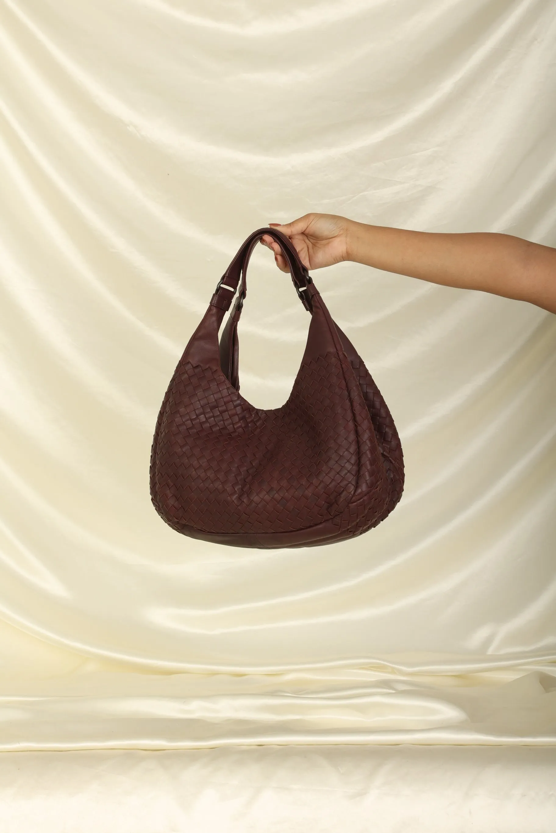 Bottega Veneta Intrecciato Campana Hobo