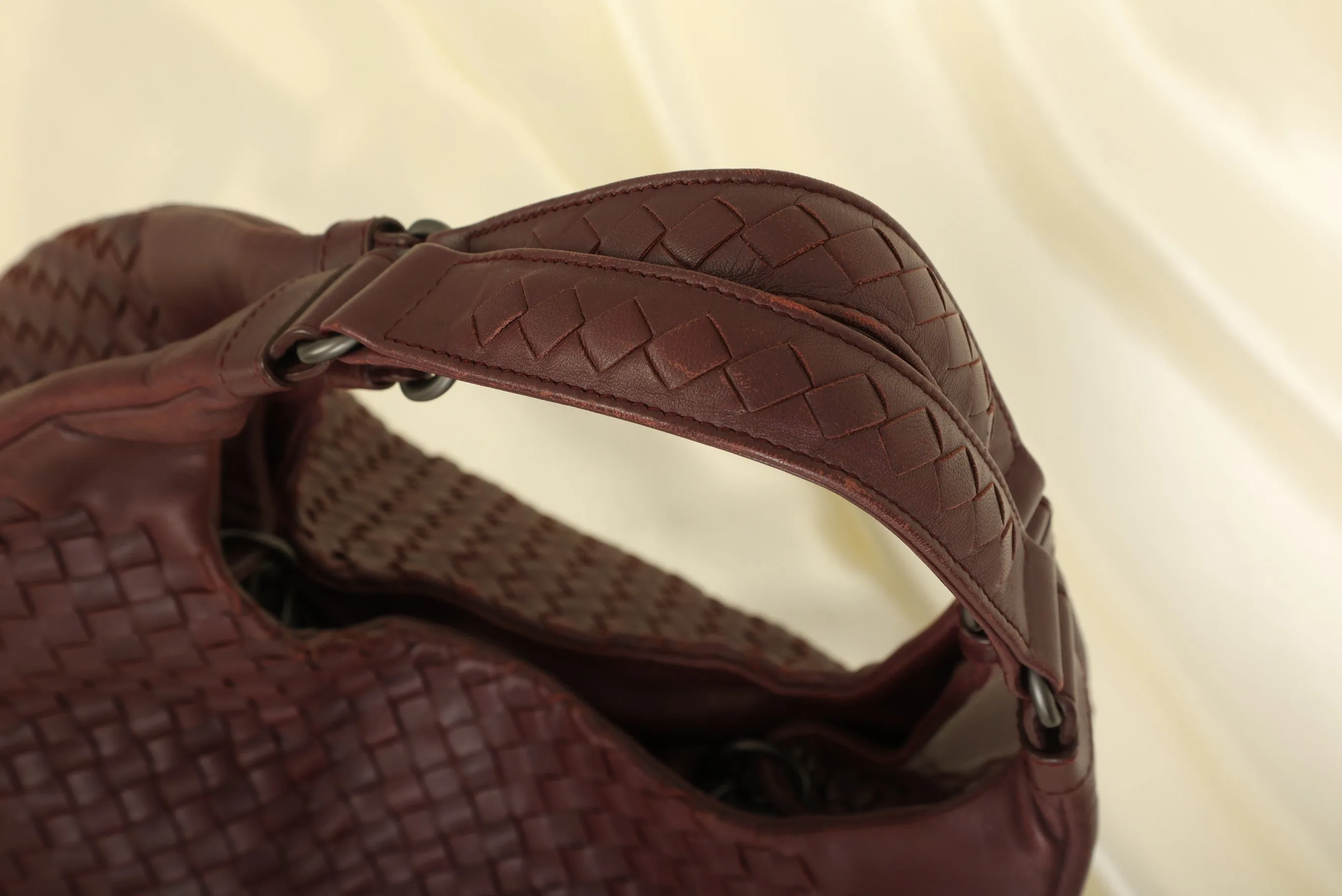 Bottega Veneta Intrecciato Campana Hobo