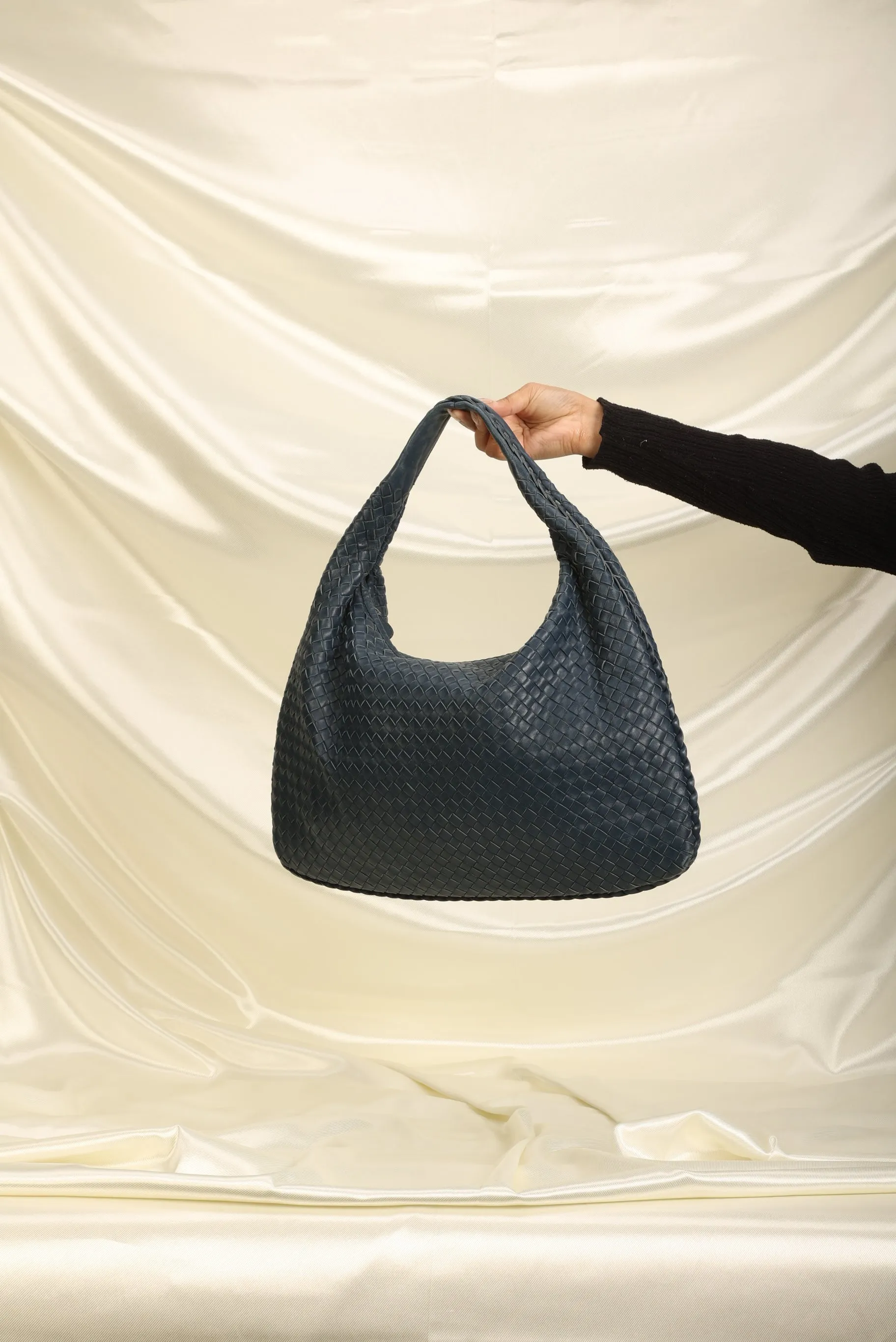 Bottega Veneta Intrecciato Large Hobo