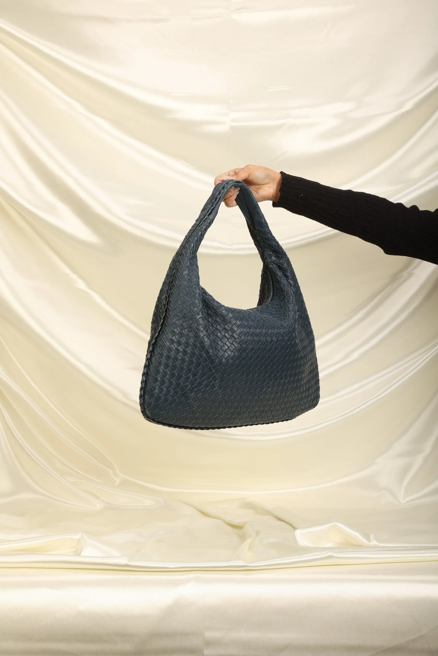 Bottega Veneta Intrecciato Large Hobo