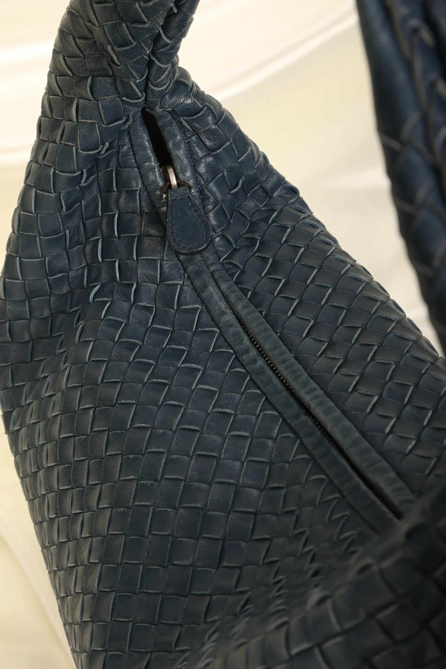 Bottega Veneta Intrecciato Large Hobo