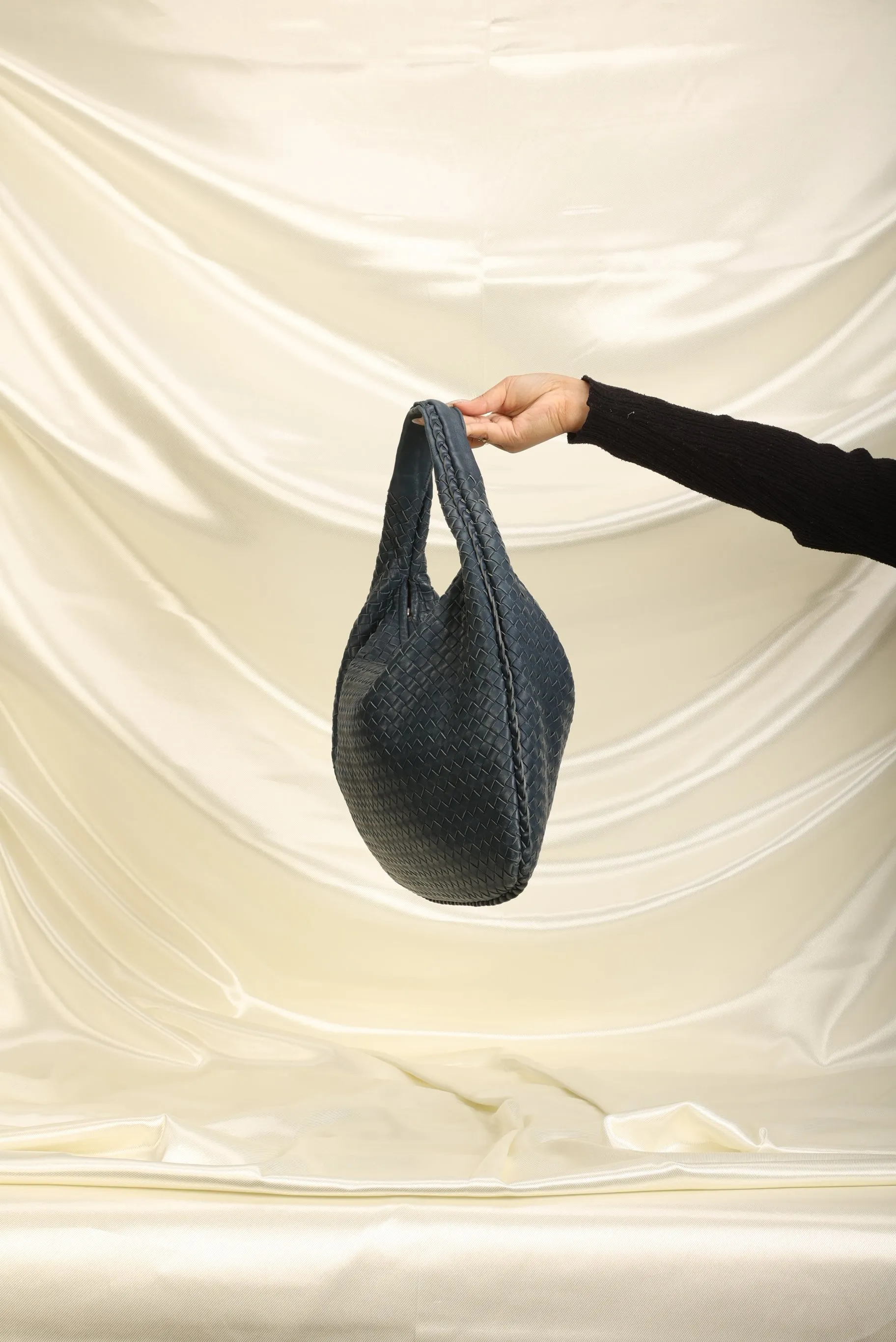 Bottega Veneta Intrecciato Large Hobo