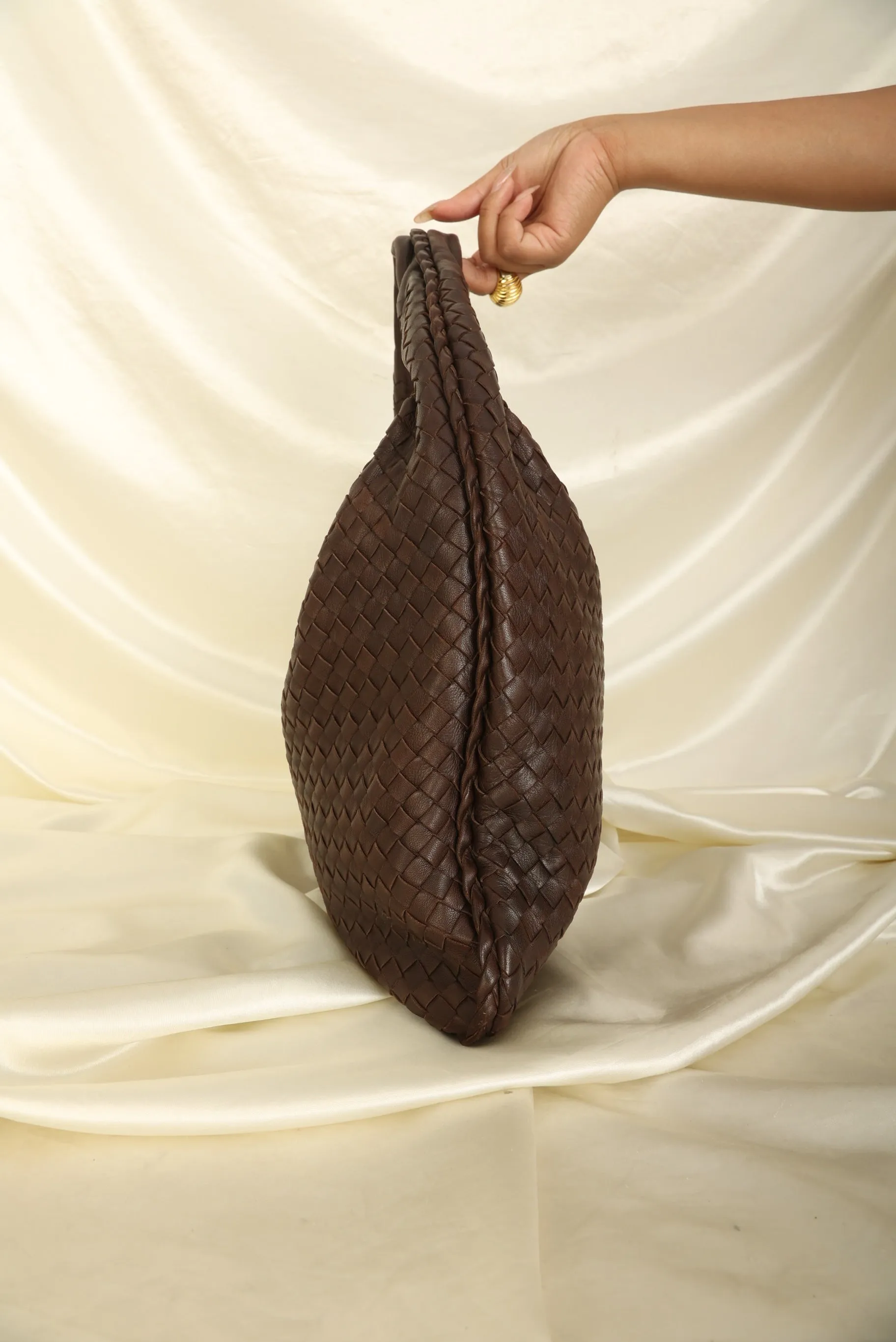 Bottega Veneta Intrecciato Medium Hobo