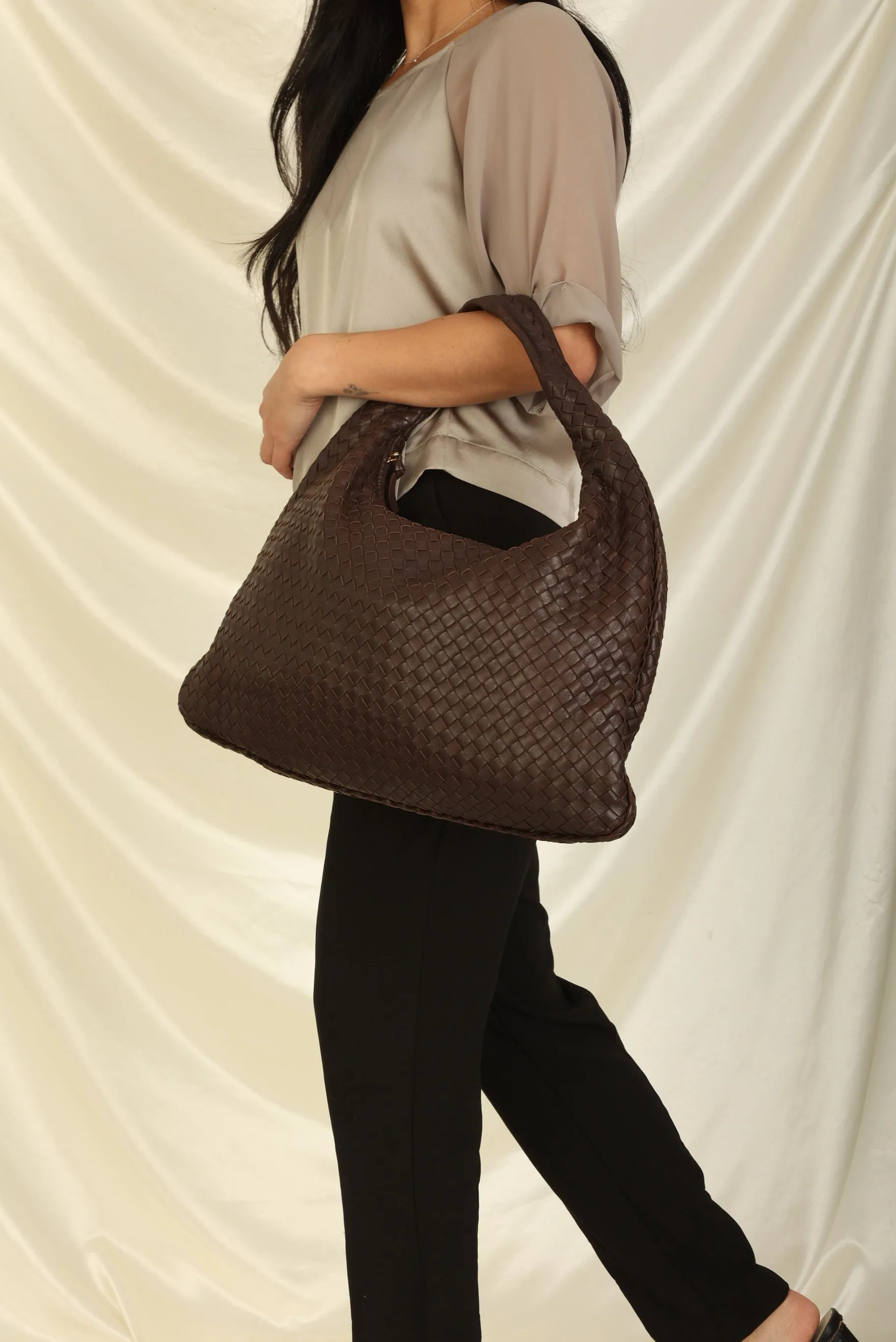 Bottega Veneta Intrecciato Medium Hobo