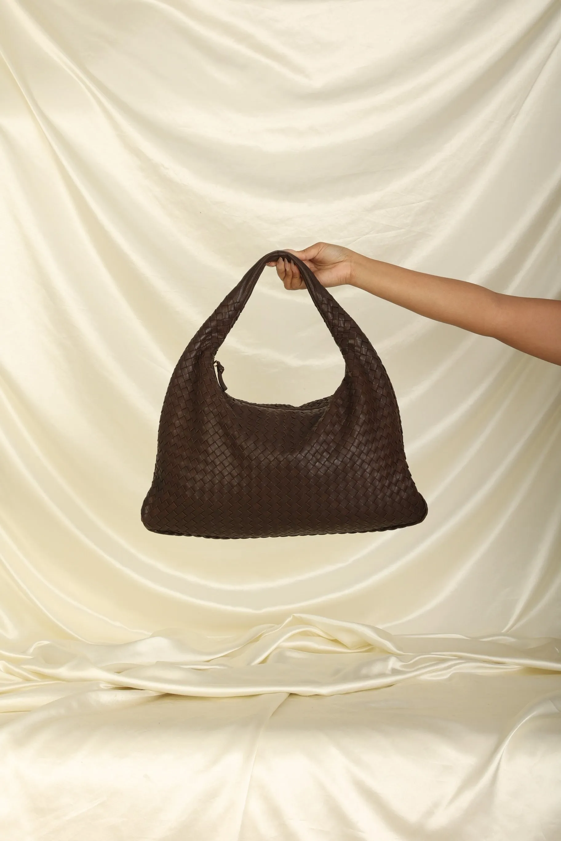 Bottega Veneta Intrecciato Medium Hobo