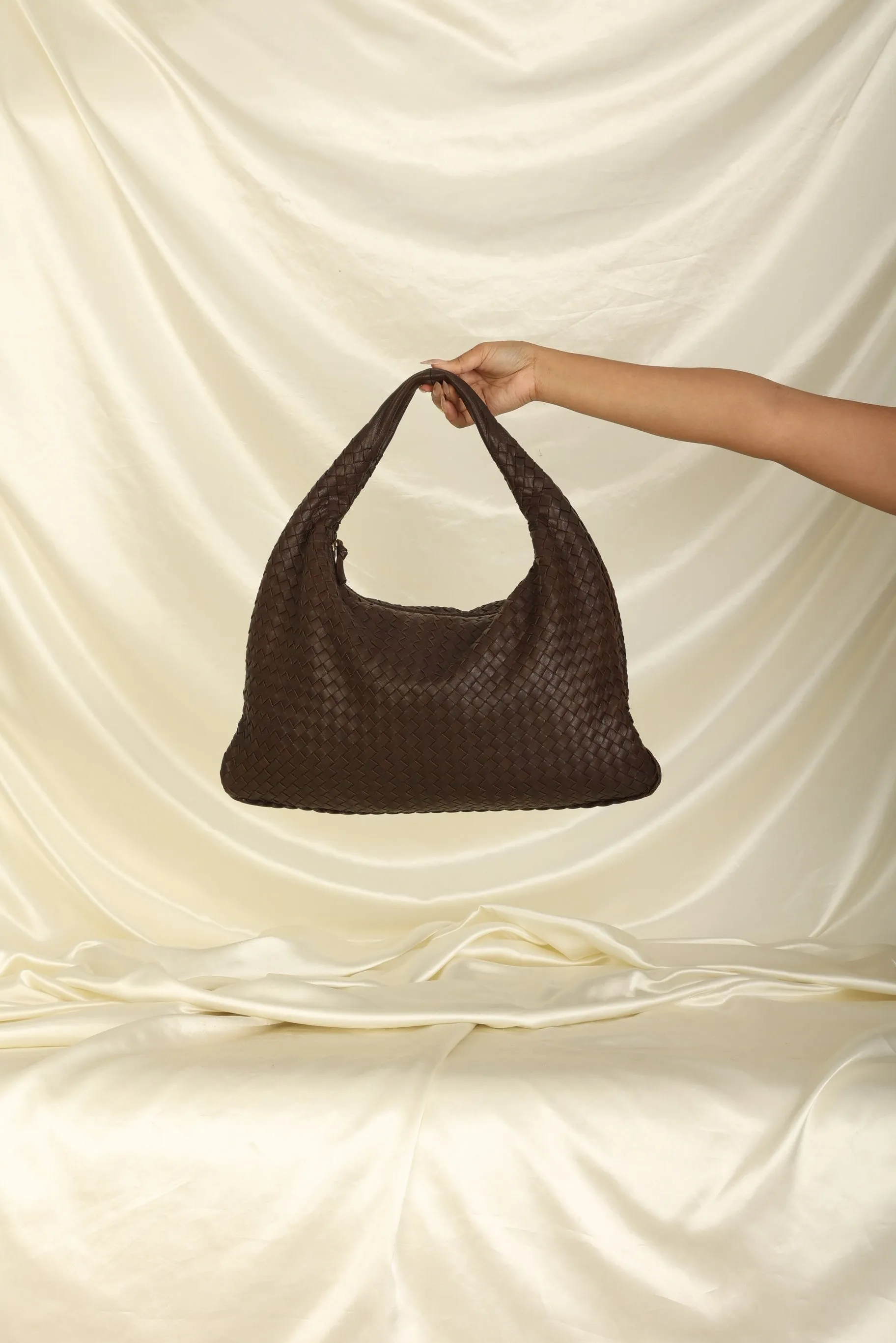 Bottega Veneta Intrecciato Medium Hobo