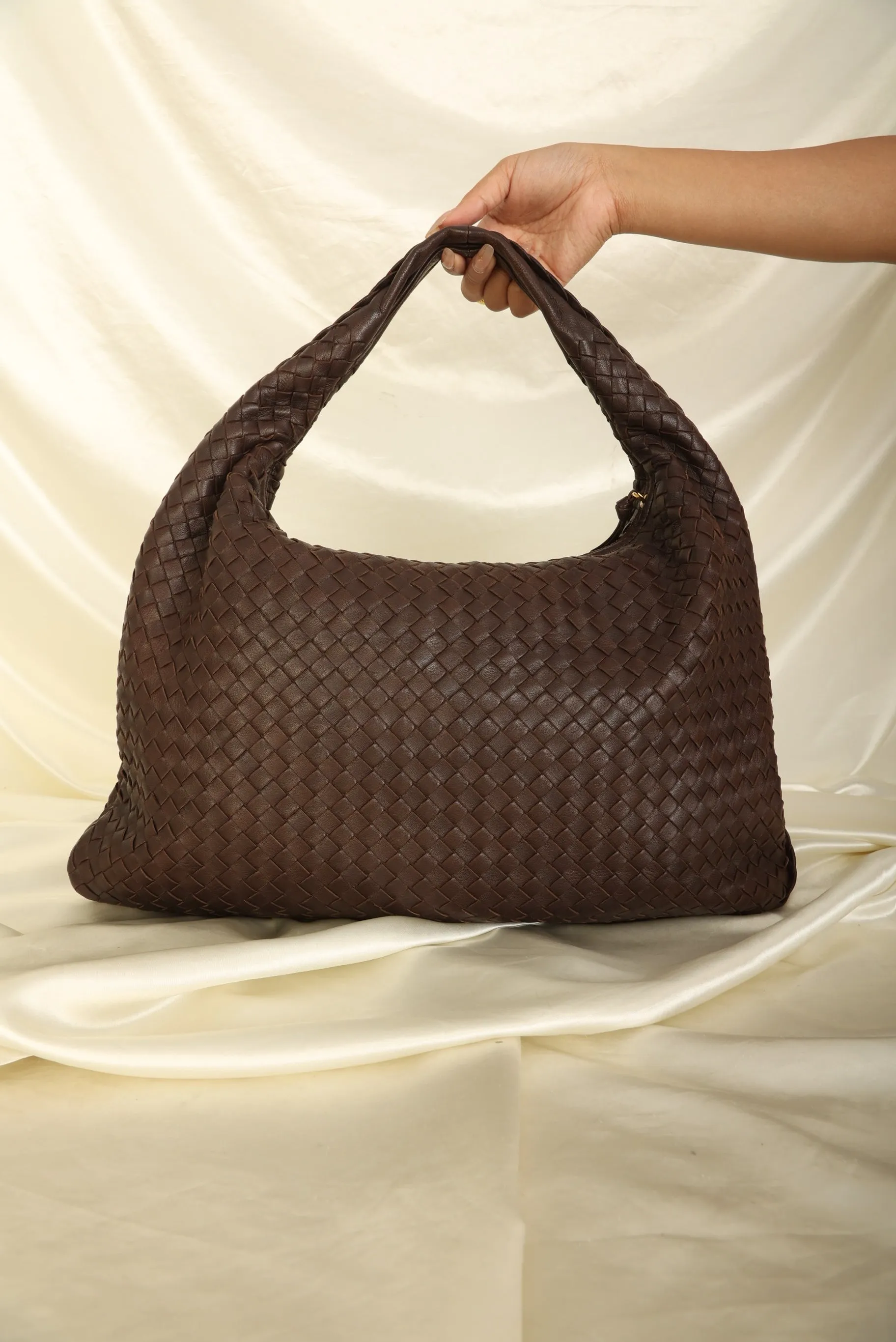 Bottega Veneta Intrecciato Medium Hobo