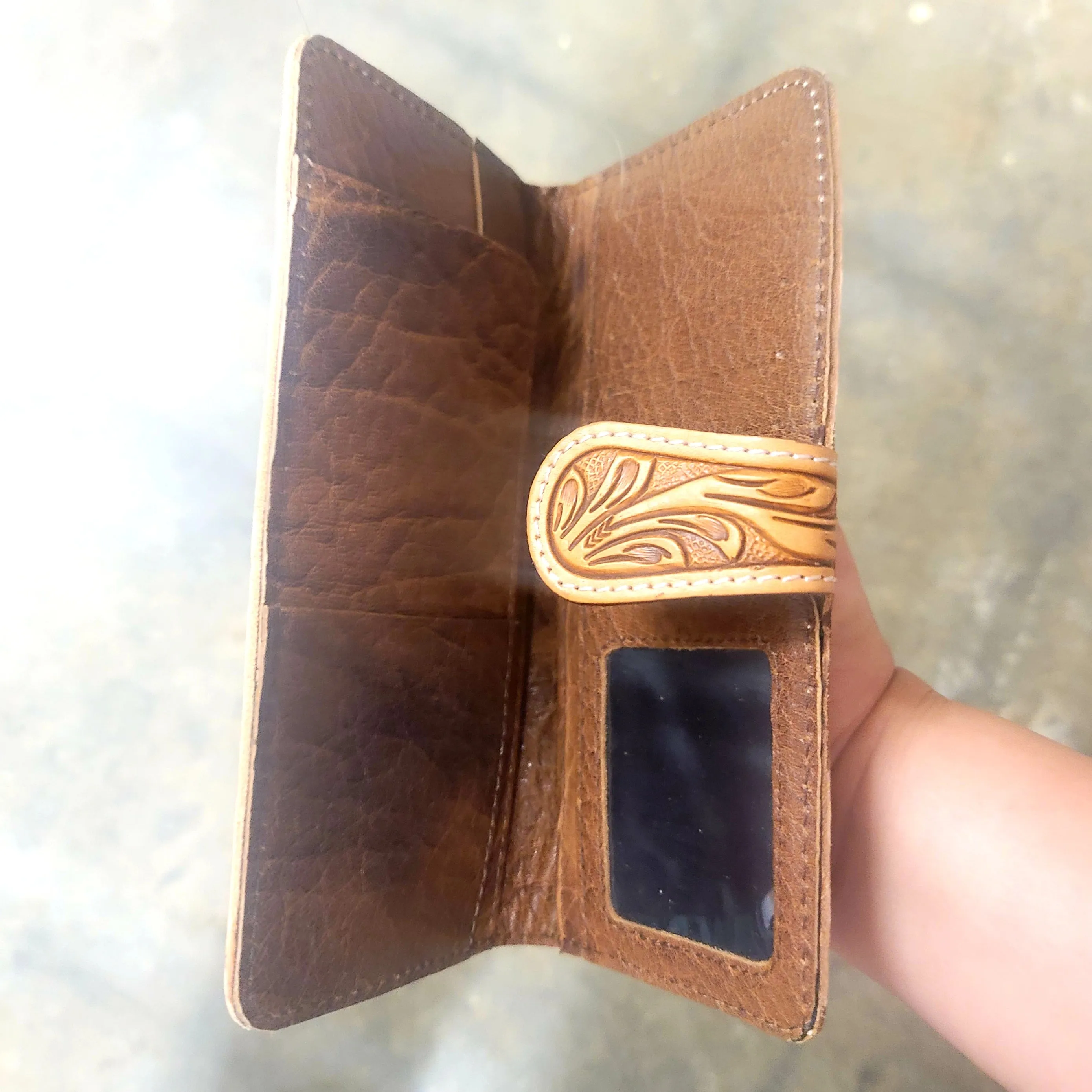 Catalina Bi-fold Wallet*