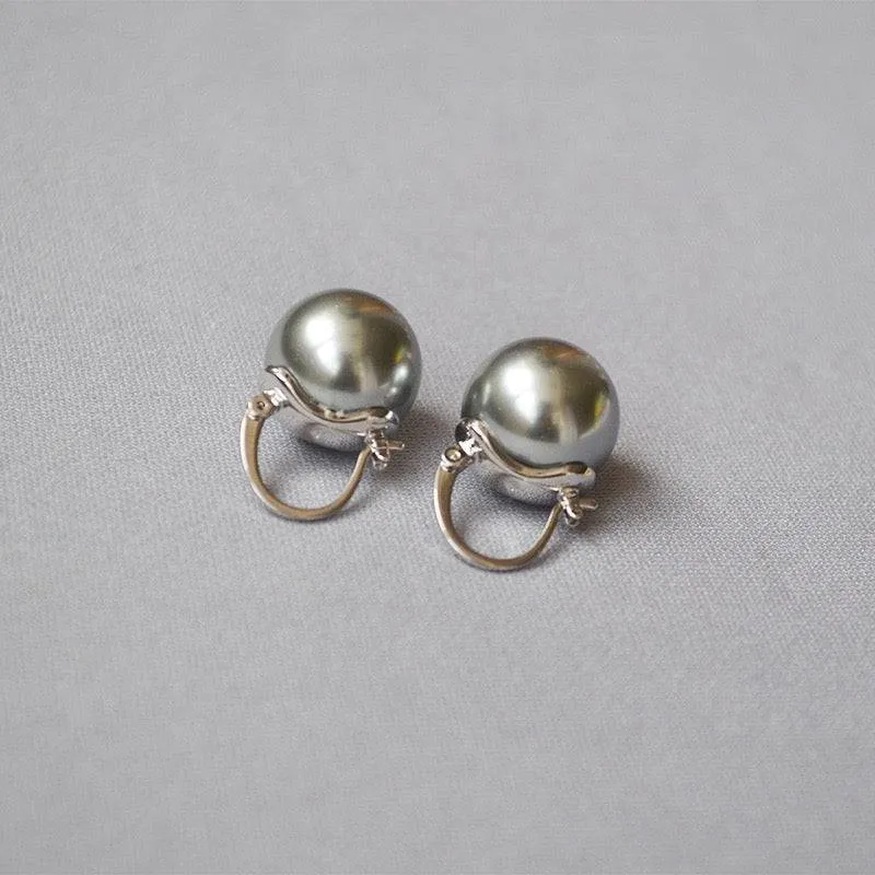 Celina Pearl Earrings Man-made Pearls