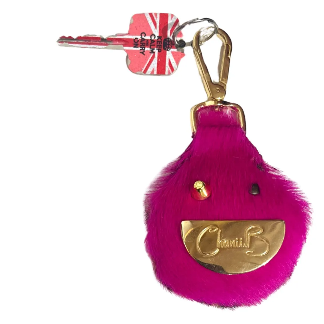 Happy Key Chain- fuchsia-giraffe