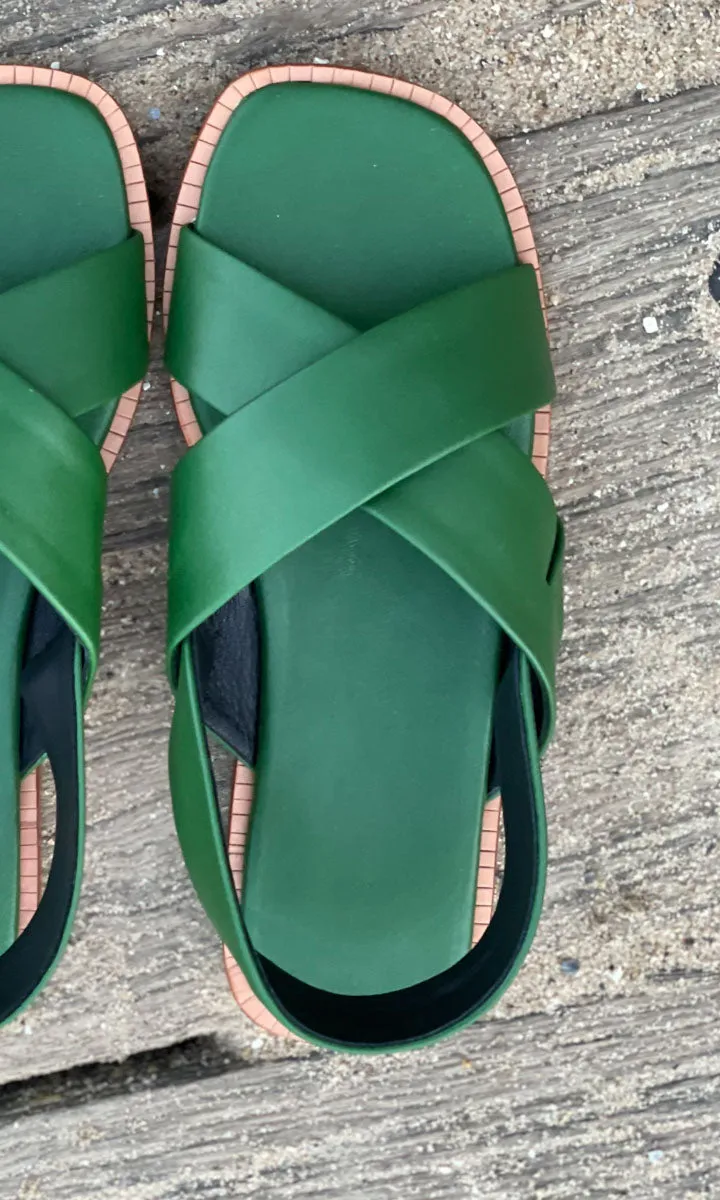 HOSS Alex Sandals - Veneta Green