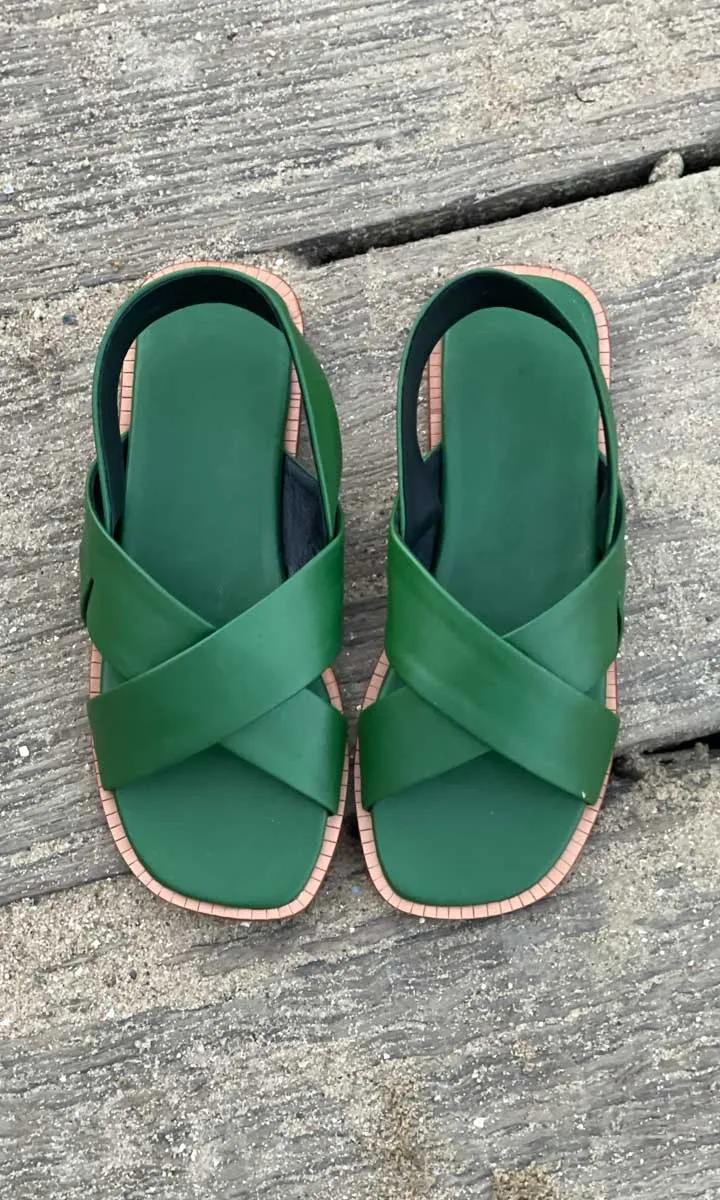 HOSS Alex Sandals - Veneta Green