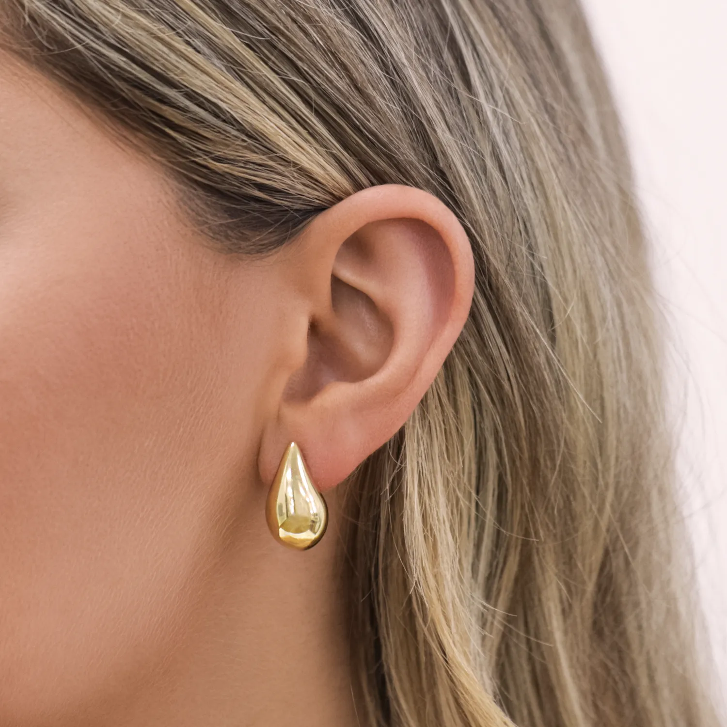 Puff Rain Drop Earrings