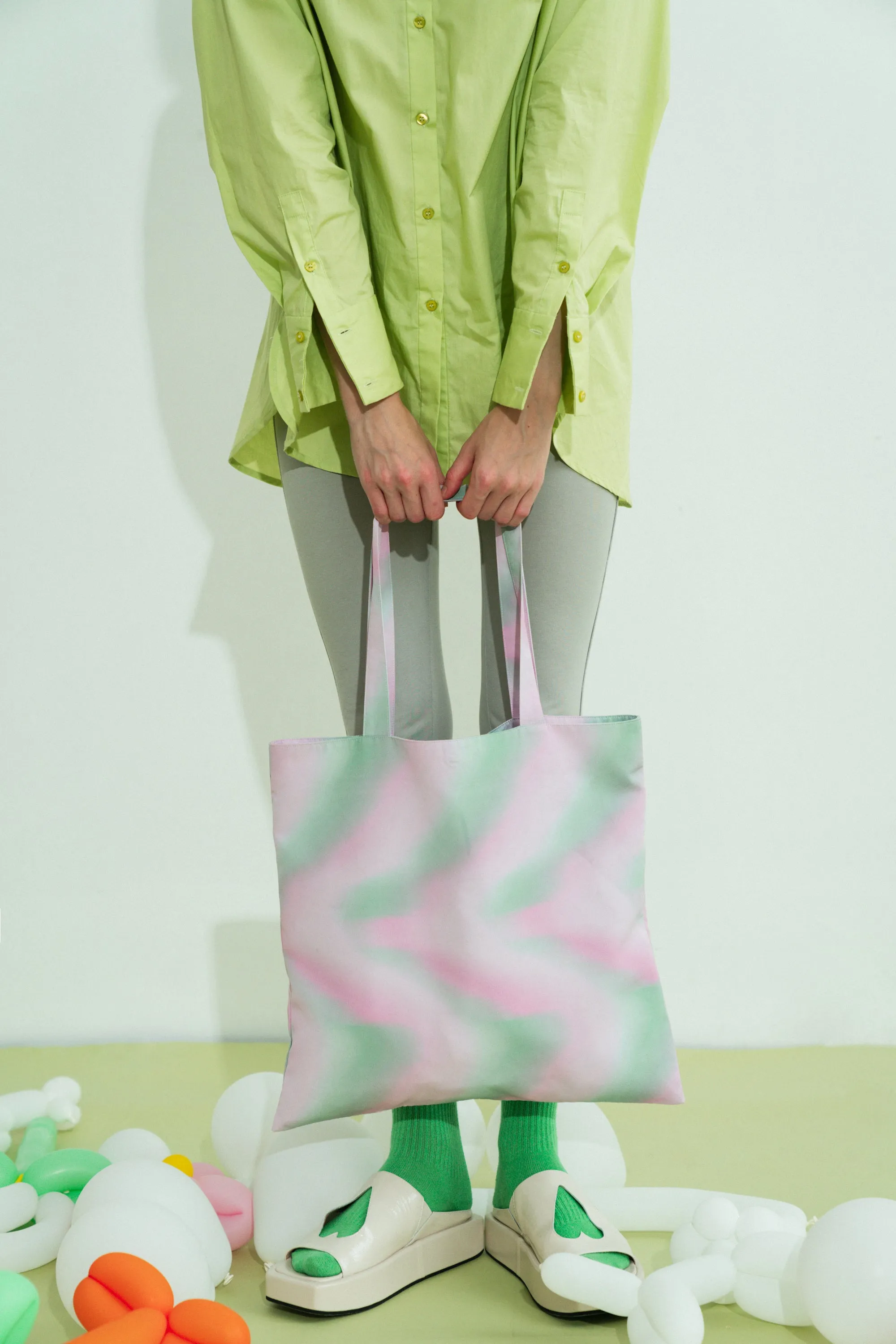 "Day Dream" Tote Bag - Pink Waves